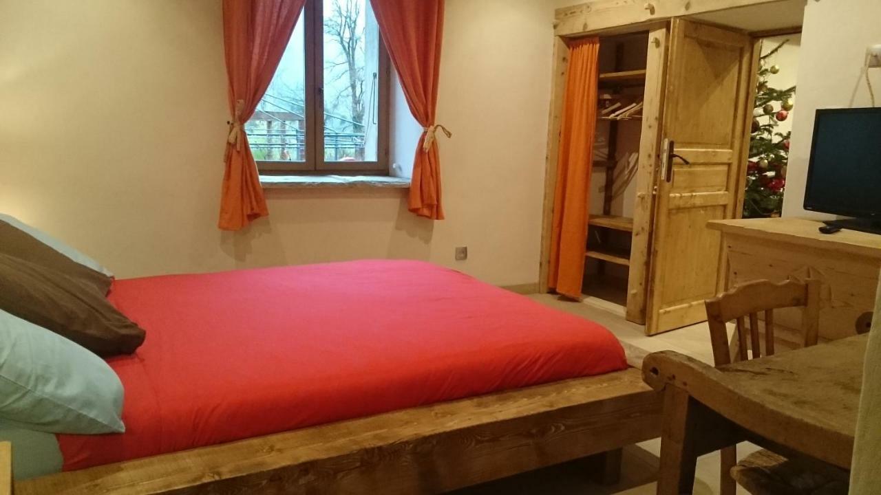 Willa Ferme Familiale Chez Lili Alex Zewnętrze zdjęcie